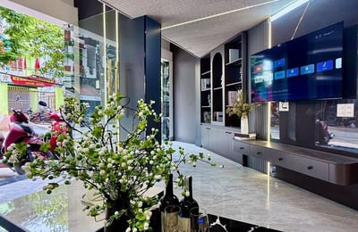 Miete eines 3-stöckigen Hauses, Stadtteil Ong Ich Khiem, Da Nang, Vietnam